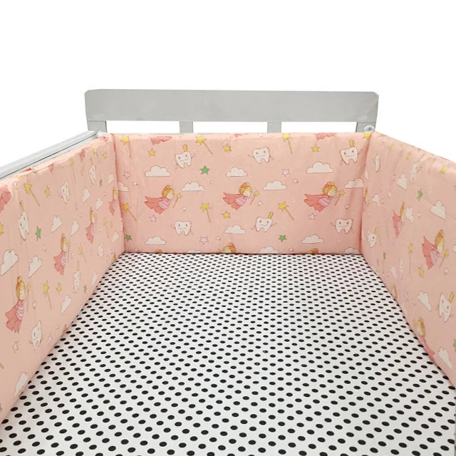 Tour-de-lit-bébé-coussins-protecteur-rose