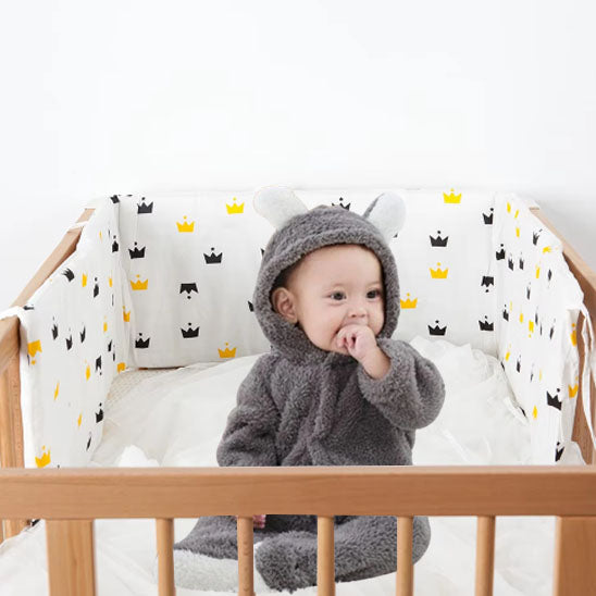 tour-de-lit-bebe-étoiles-nordiques-pilou