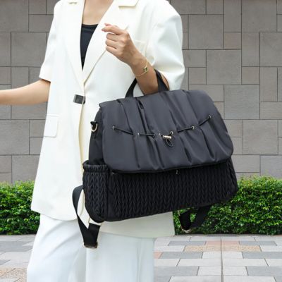 Sac à langer : pratique pendant et après la période bébé